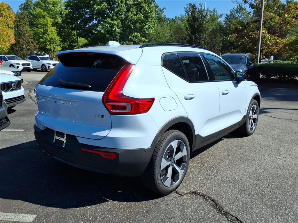 New 2026 Volvo XC40 B5 Plus w/ Protection Package Premier AWD/4WD image 3