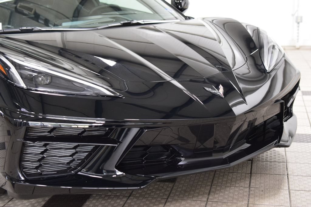 New 2027 Chevrolet Corvette Stingray Coupe w/ Battery Protection Package RWD image 13