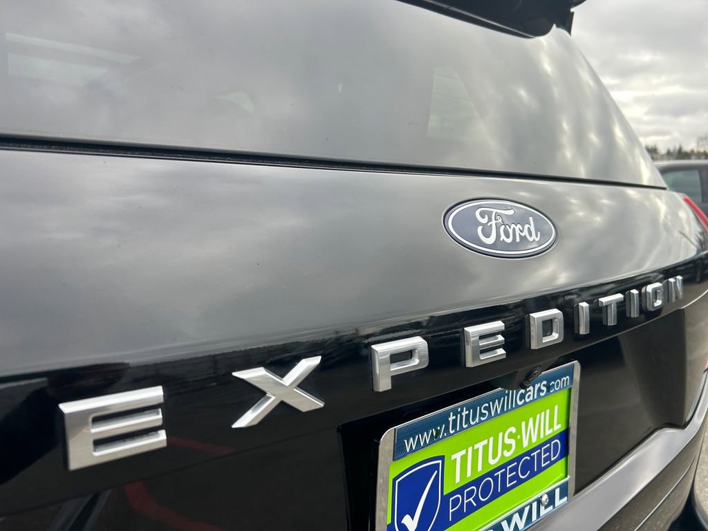 Used 2025 Ford Expedition Active image 32