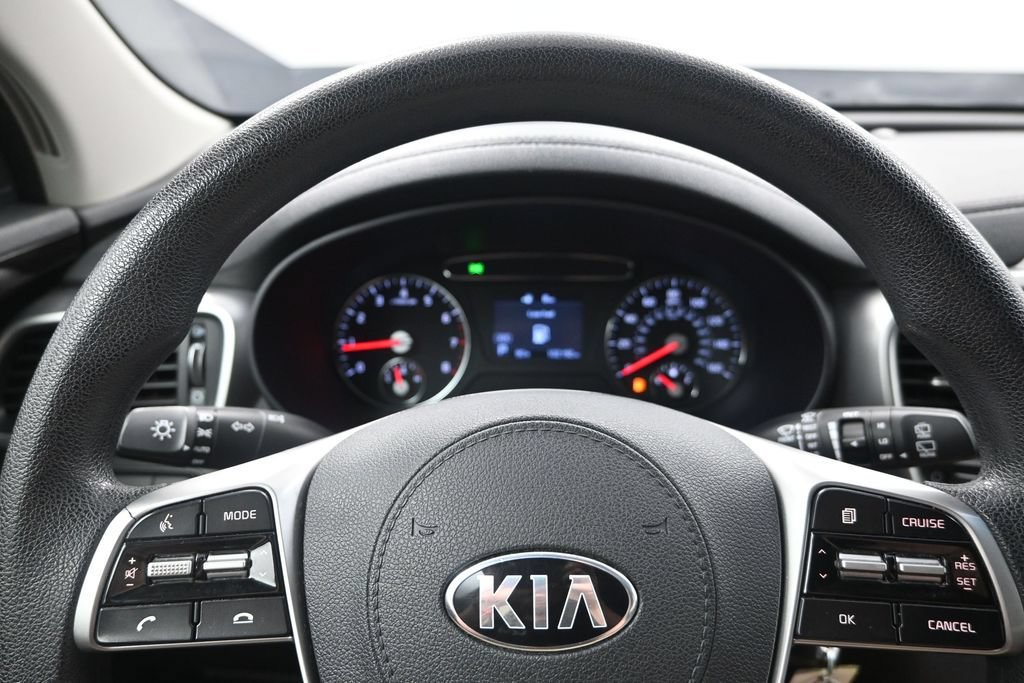 Used 2020 Kia Sorento FWD V6 image 14