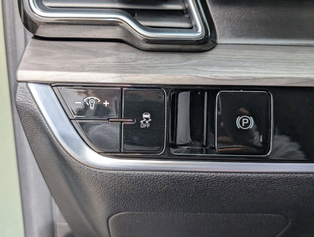 Certified 2024 Kia Sportage X-Line image 31