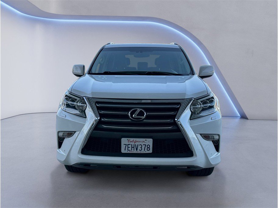 Used 2014 Lexus GX 460 w/ Premium Package image 2
