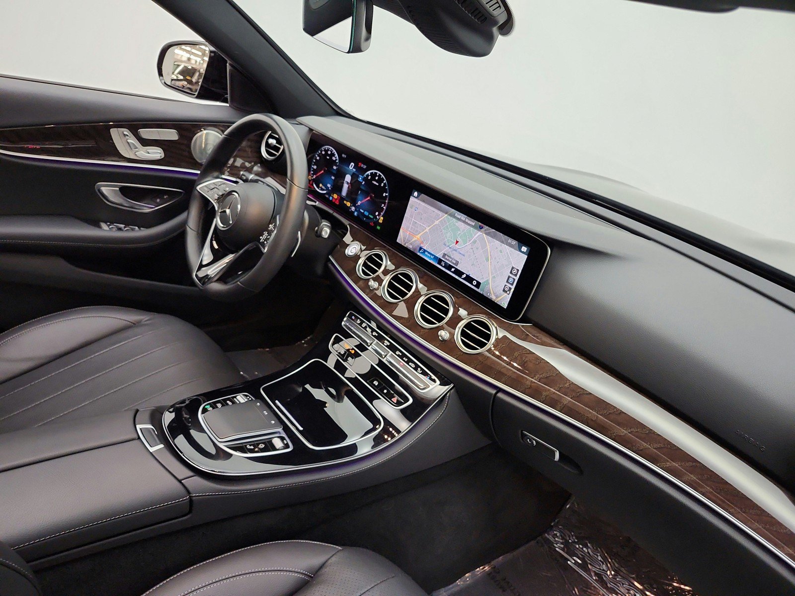 Certified 2023 Mercedes-Benz E 450 4MATIC All-Terrain Wagon image 19