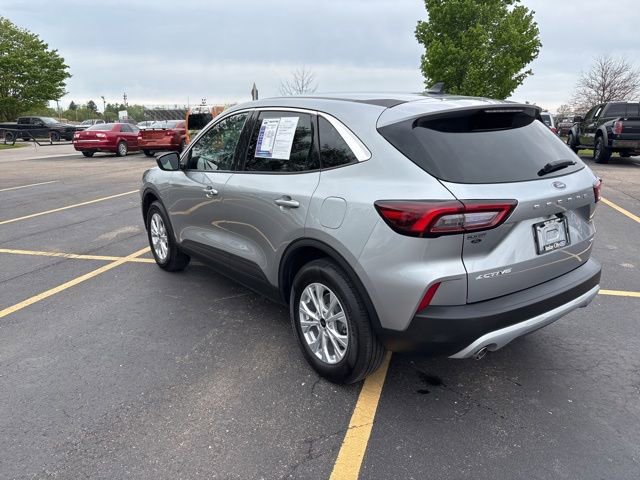 Used 2024 Ford Escape Active AWD/4WD image 5