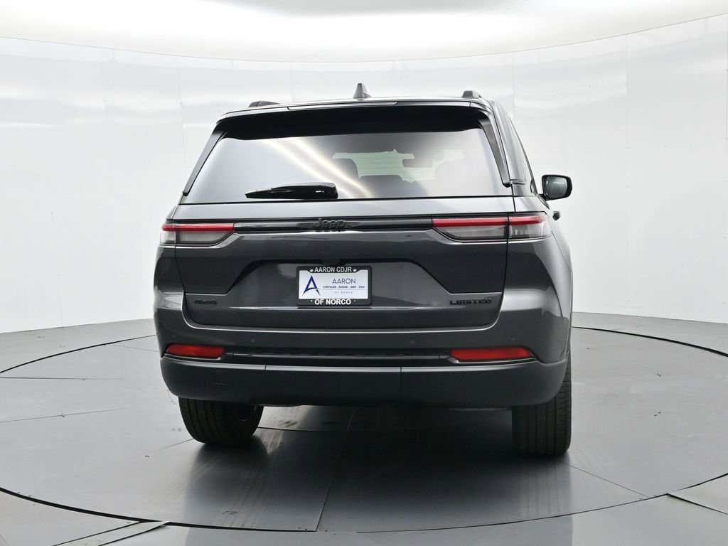 New 2025 Jeep Grand Cherokee Limited image 8