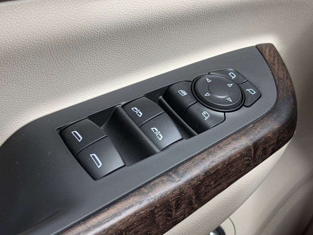 Used 2021 GMC Acadia Denali w/ Denali Technology Package image 26