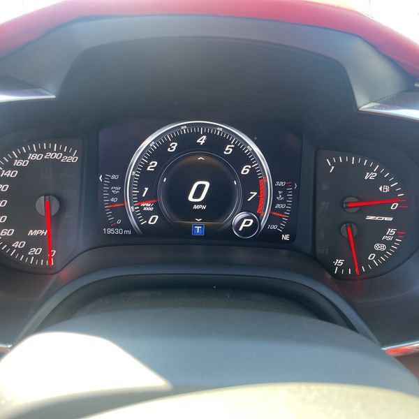 Used 2015 Chevrolet Corvette Z06 w/ 3LZ Preferred Equipment Group image 12