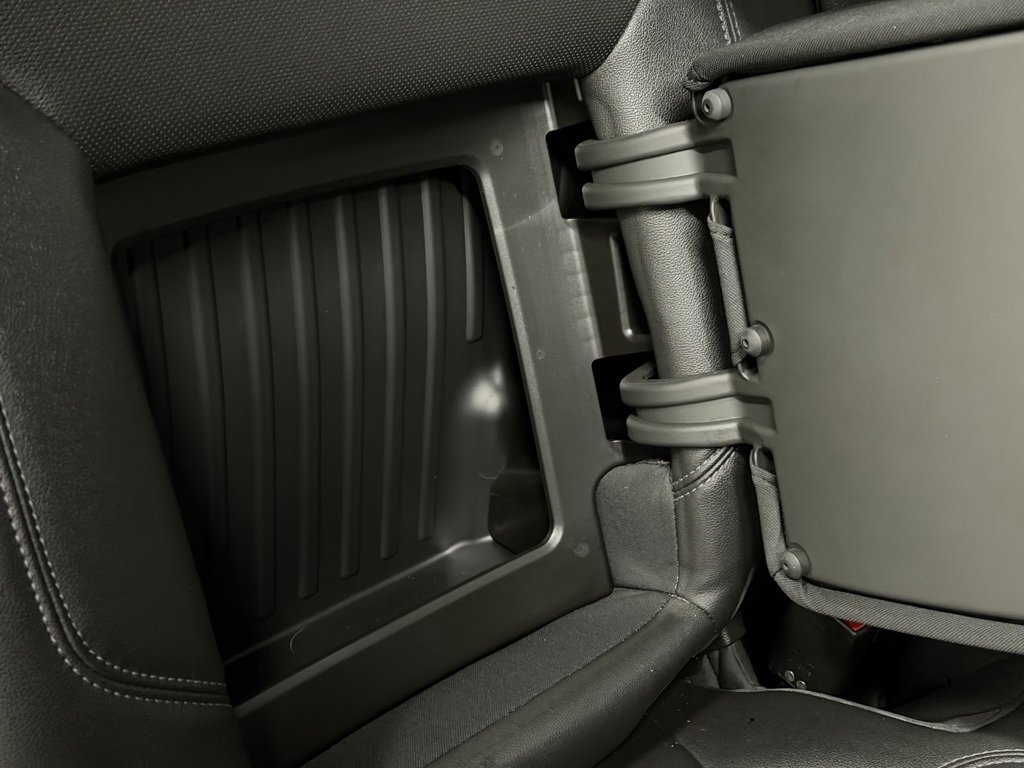 Used 2021 Chevrolet Silverado 1500 LTZ image 34