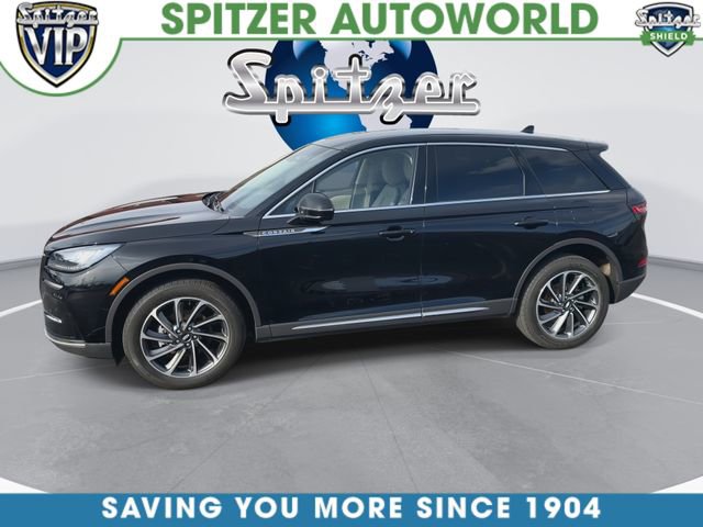 Used 2023 Lincoln Corsair AWD w/ Equipment Group 101A image 6