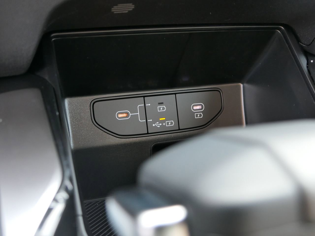 New 2026 Kia Sorento LX image 18