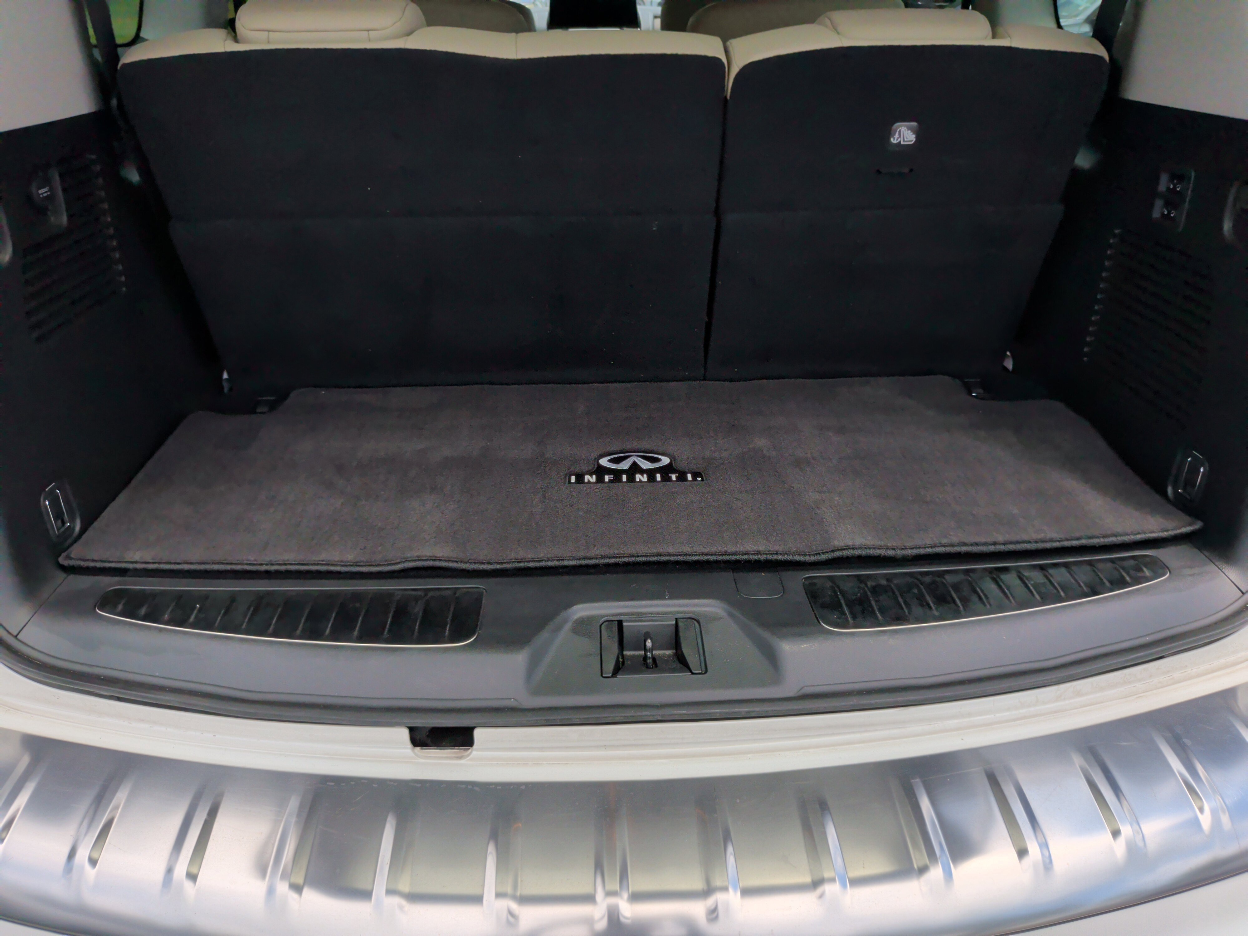 Used 2023 INFINITI QX80 Premium Select w/ Cargo Package AWD/4WD image 41