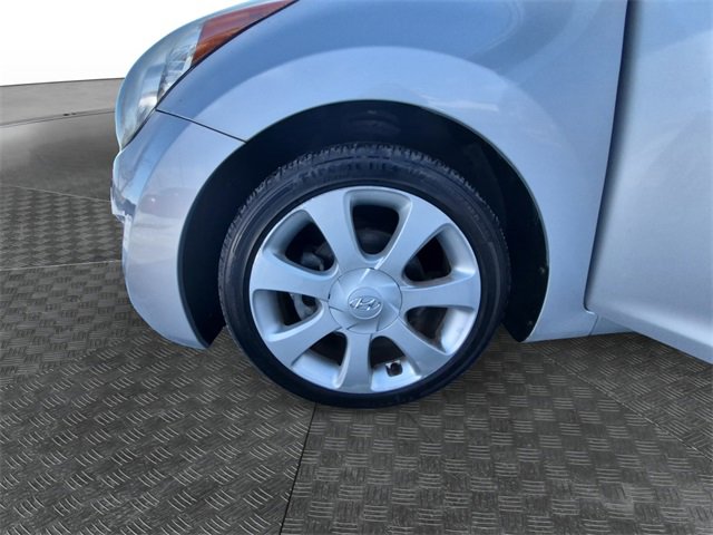 Used 2013 Hyundai Elantra Limited image 13