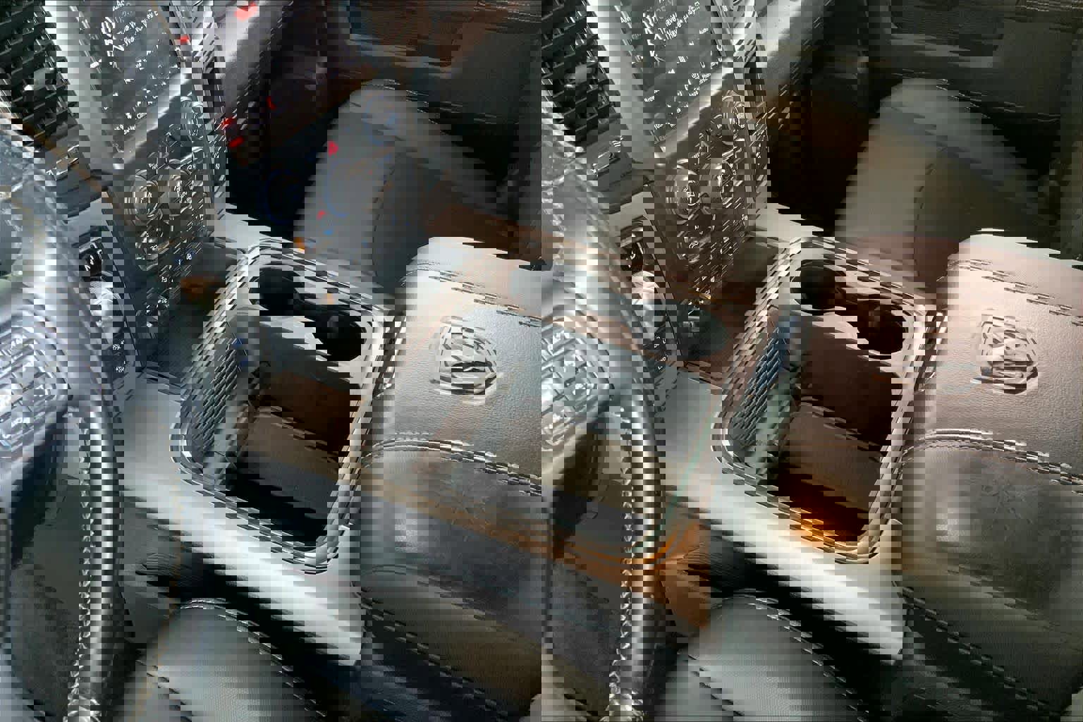 Used 2018 RAM 1500 Rebel w/ Luxury Group image 17