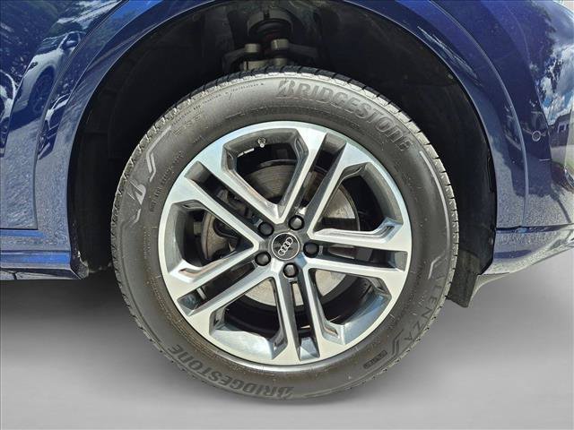 Certified 2025 Audi Q5 Premium w/ Convenience Package AWD/4WD image 25