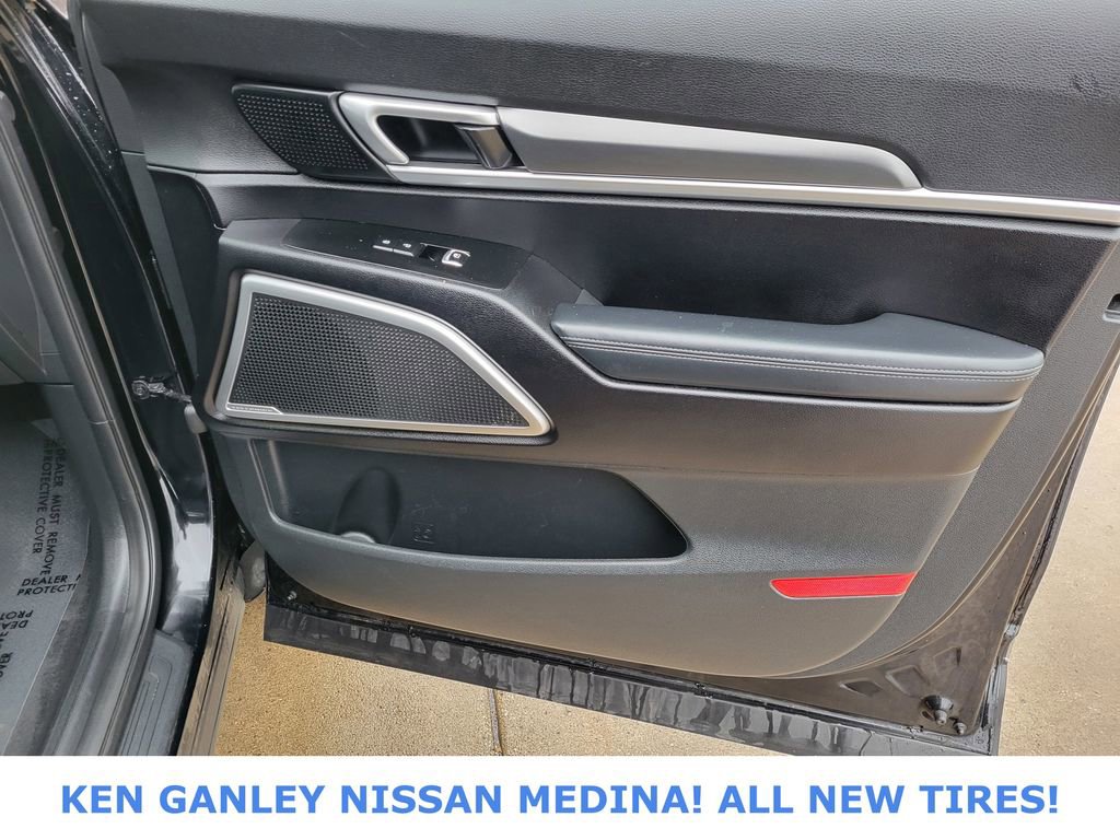 Used 2021 Kia Telluride LX image 51