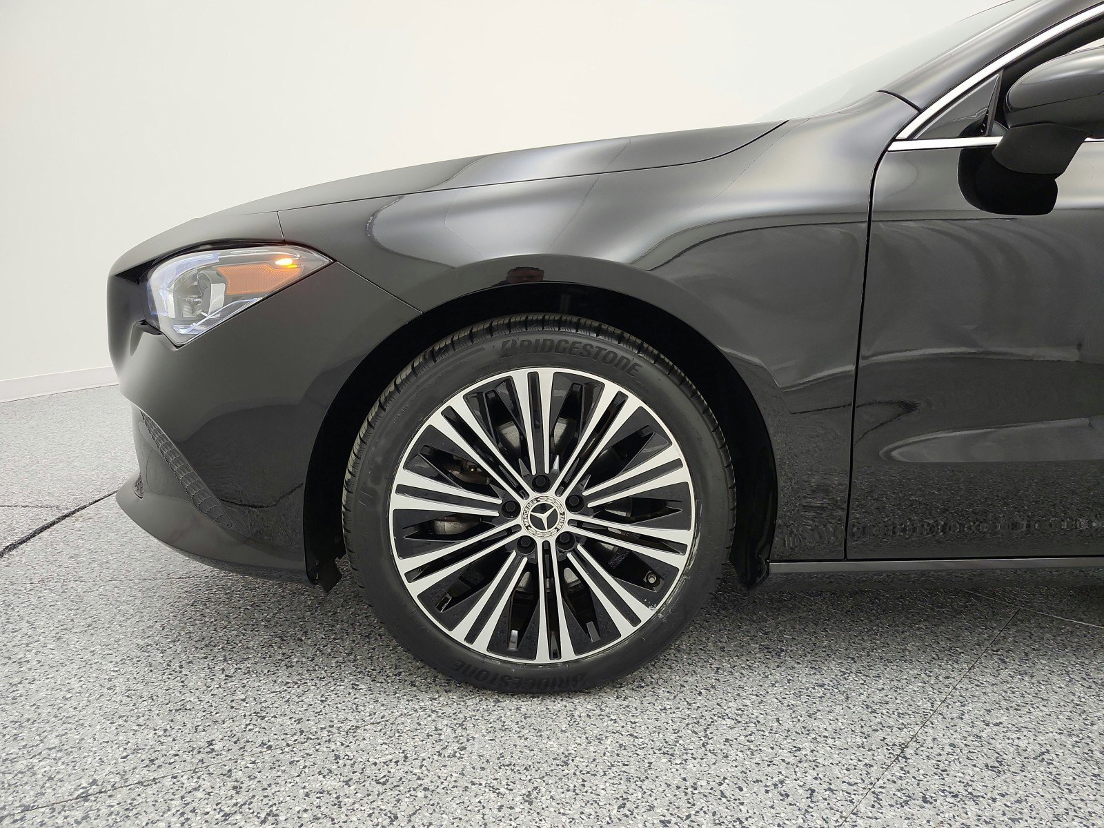 Used 2023 Mercedes-Benz CLA 250 image 24