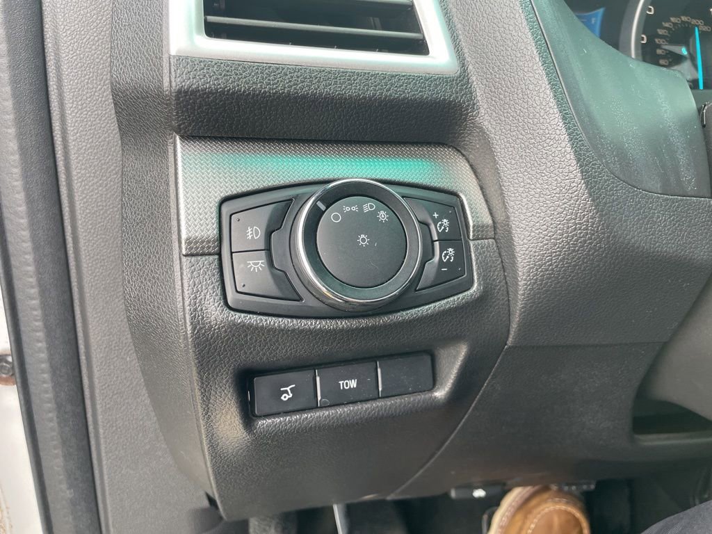 Used 2014 Ford Explorer Sport image 19