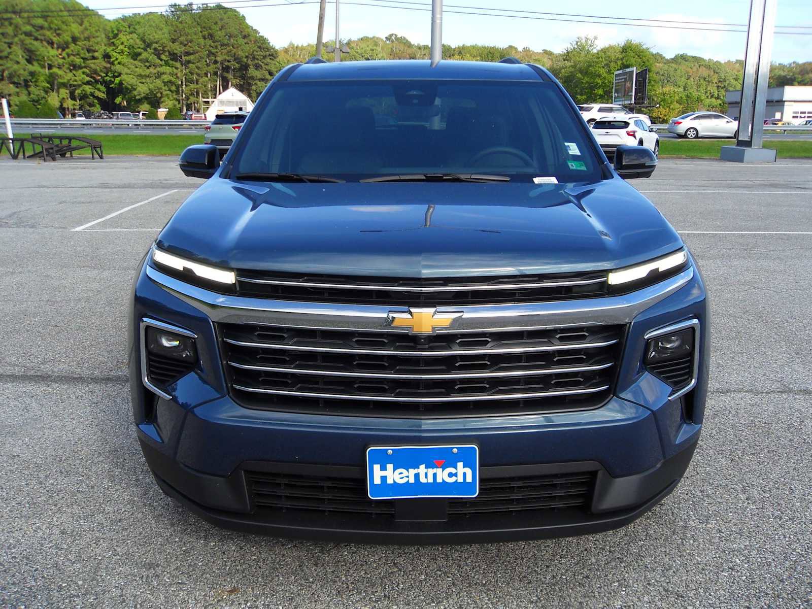 New 2026 Chevrolet Traverse LT w/ Driver Confidence Package image 8