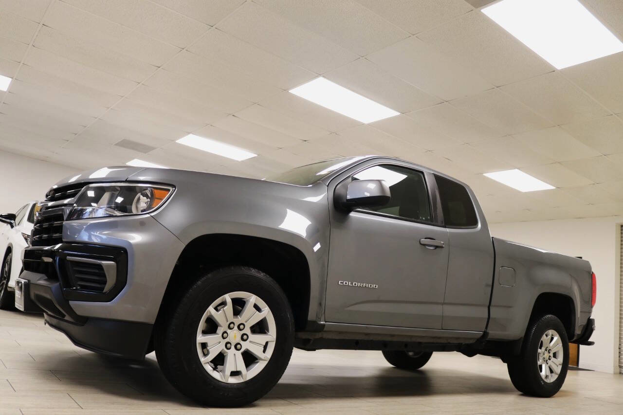 Used 2022 Chevrolet Colorado LT w/ Fleet Safety Package image 13