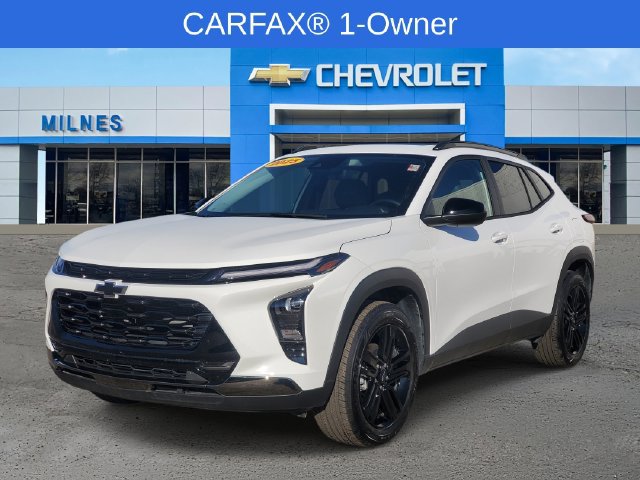 Certified 2025 Chevrolet Trax ACTIV w/ Sunroof Package FWD image 2