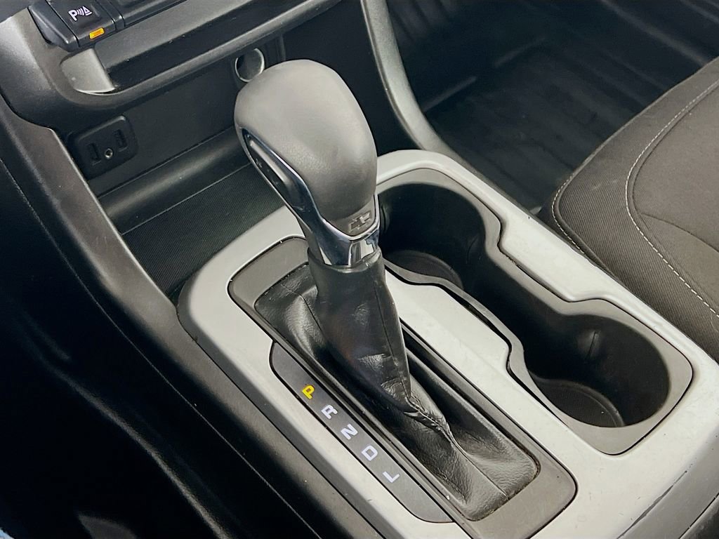 Used 2022 Chevrolet Colorado LT w/ Fleet Safety Package image 16