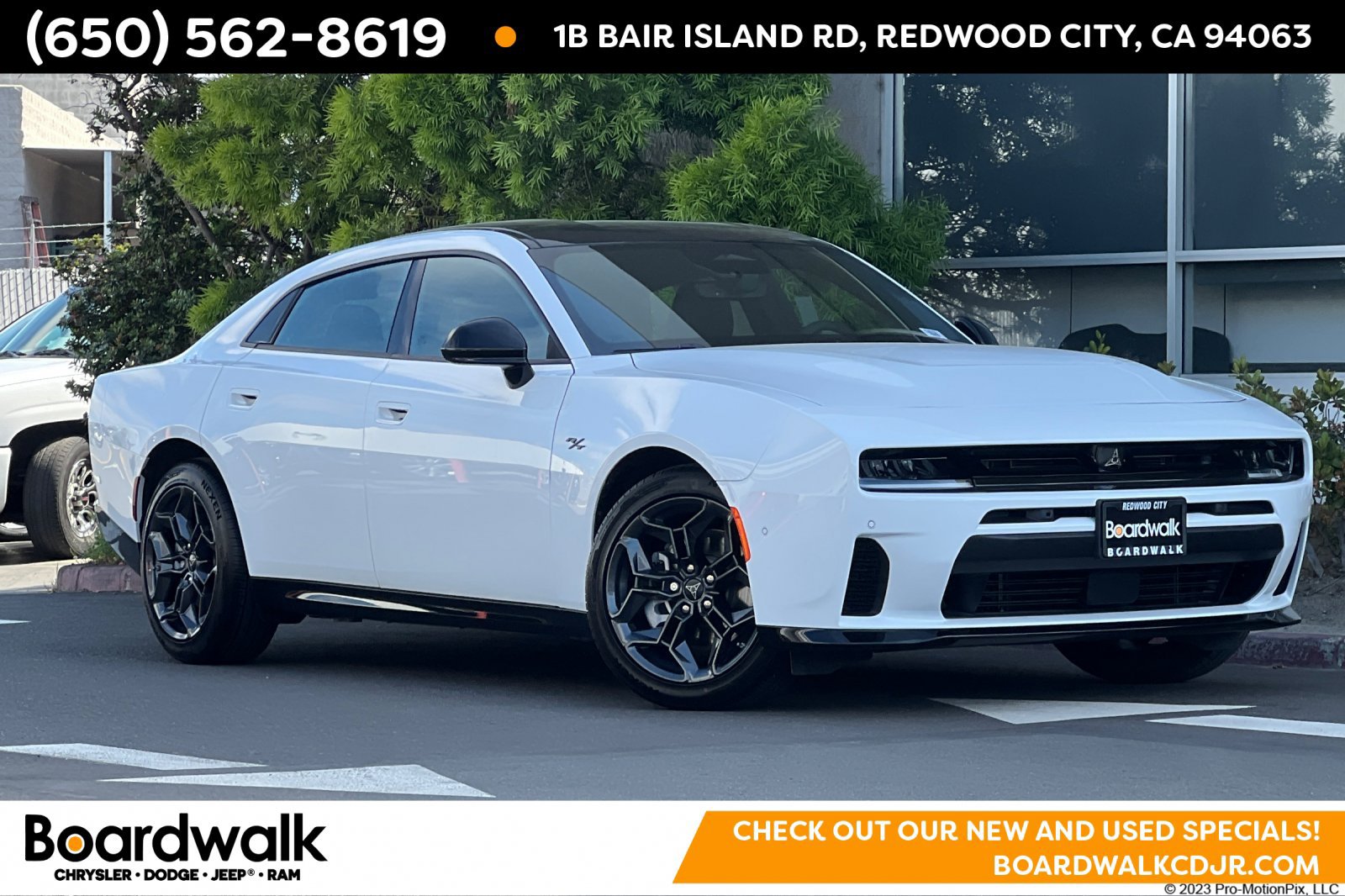 New 2026 Dodge Charger R/T w/ Driver Convenience Group