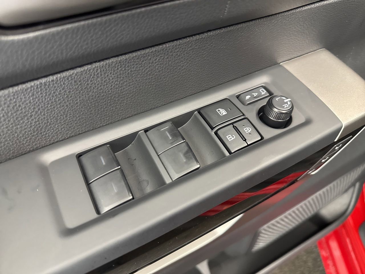 New 2026 Toyota Tundra Limited AWD/4WD image 39