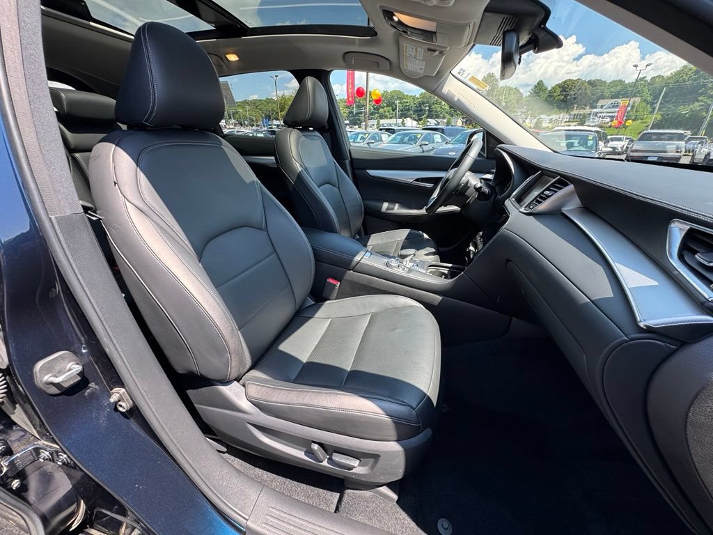 Used 2020 INFINITI QX50 Essential w/ Convenience Package FWD image 29