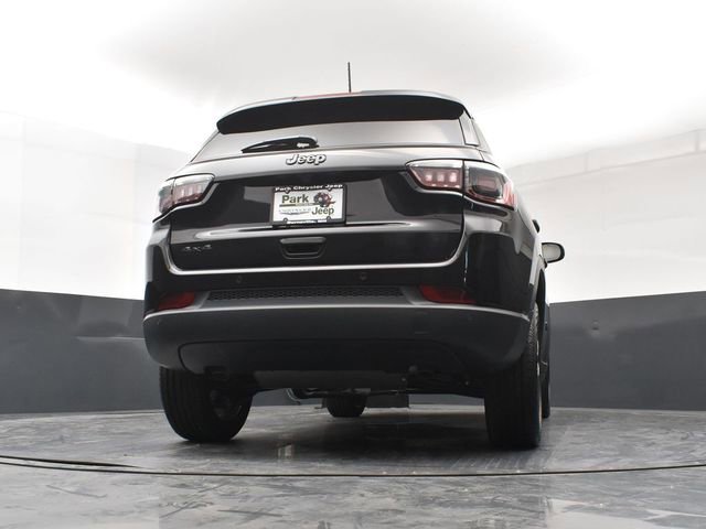 New 2026 Jeep Compass Limited AWD/4WD image 23