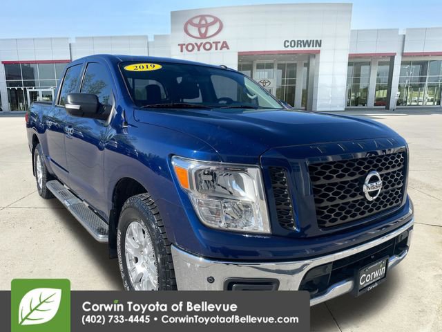 Used 2019 Nissan Titan SV w/ SV Convenience Package AWD/4WD image 1
