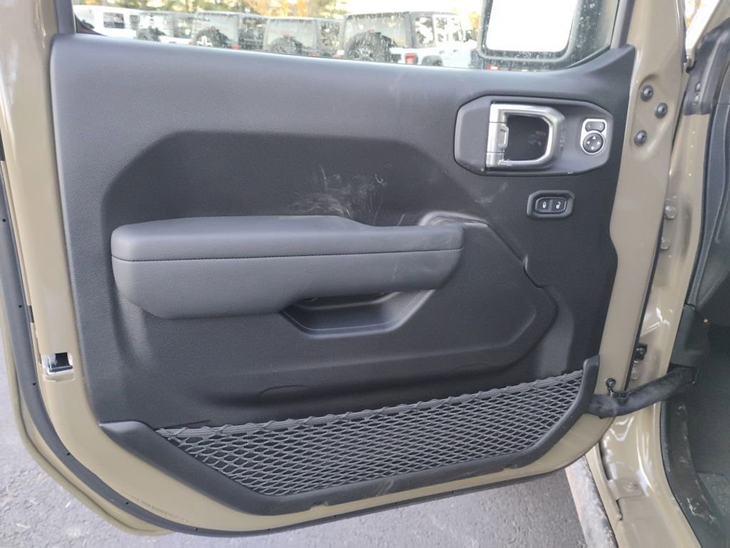 New 2026 Jeep Gladiator Mojave AWD/4WD image 19