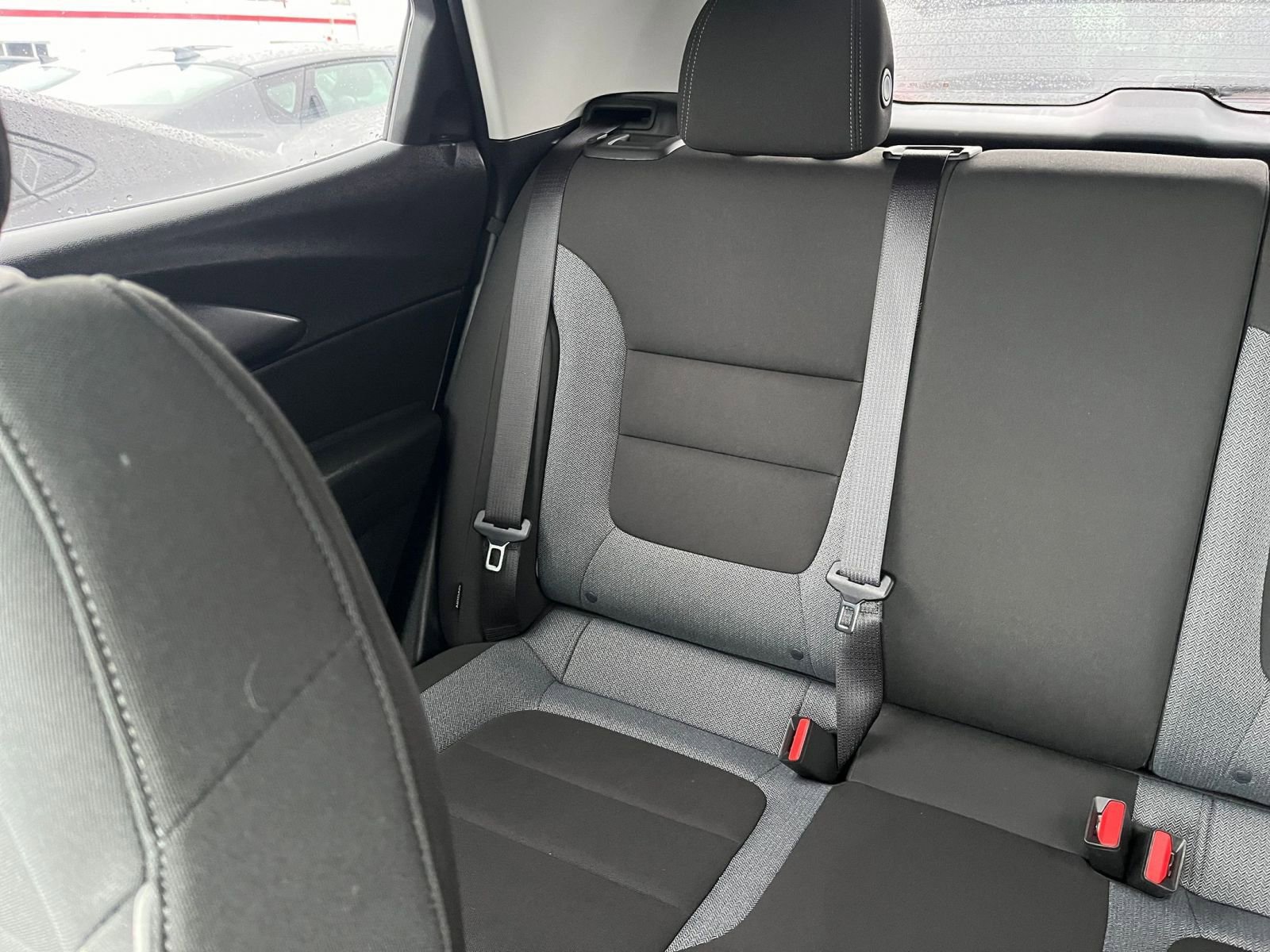 Used 2025 Chevrolet TrailBlazer LT image 35