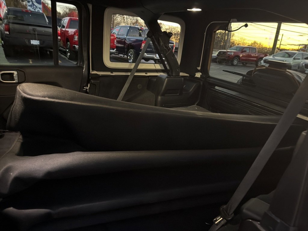 Certified 2021 Jeep Wrangler Unlimited Sahara image 16