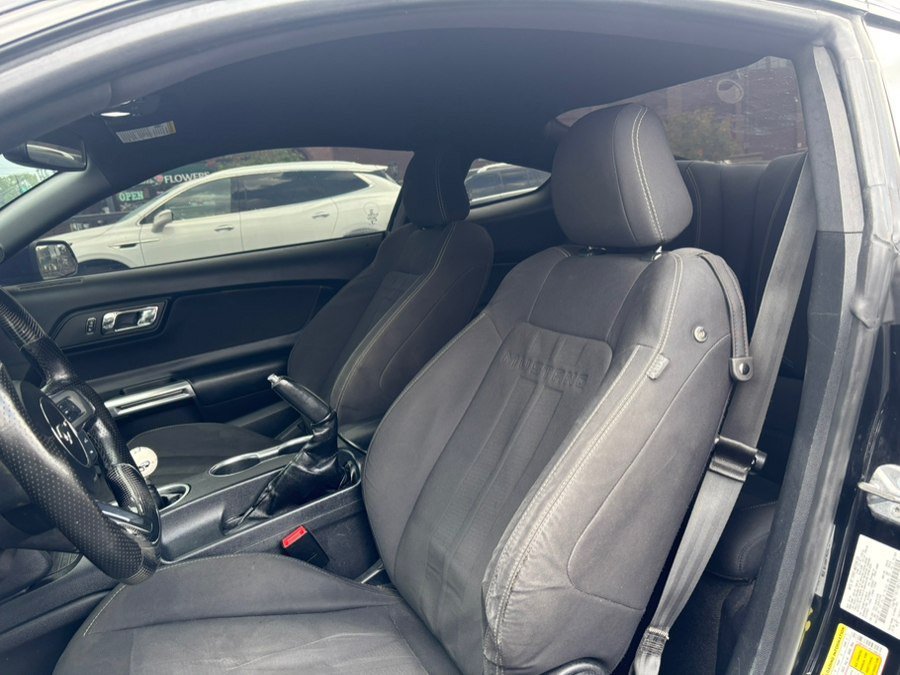 Used 2019 Ford Mustang GT w/ Equipment Group 301A RWD image 12