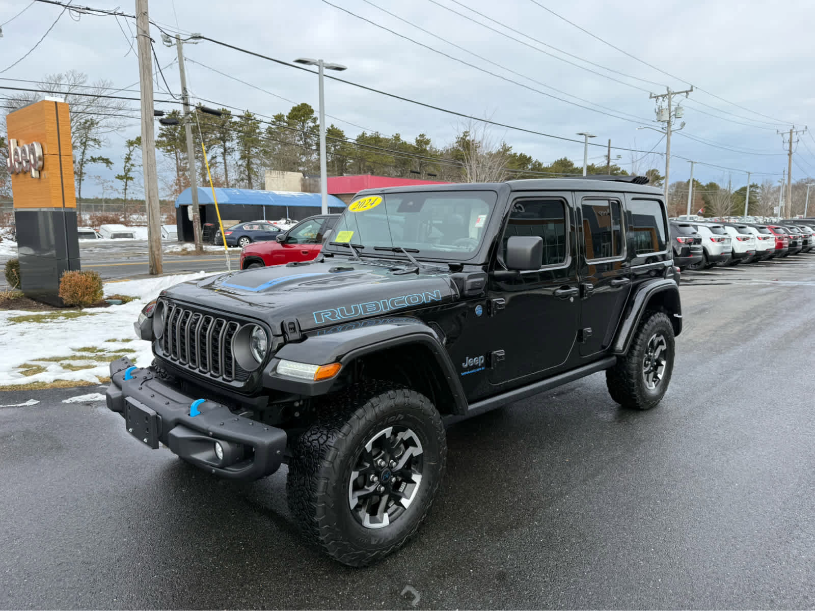 Used 2024 Jeep Wrangler Unlimited Rubicon 4xe image 8