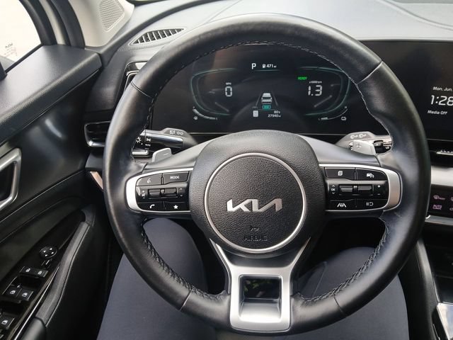 Certified 2023 Kia Sportage EX AWD/4WD image 16