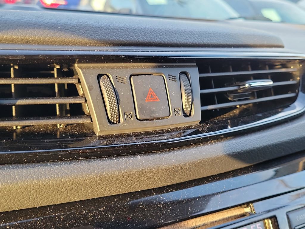 Used 2019 Nissan Rogue Sport SV image 16