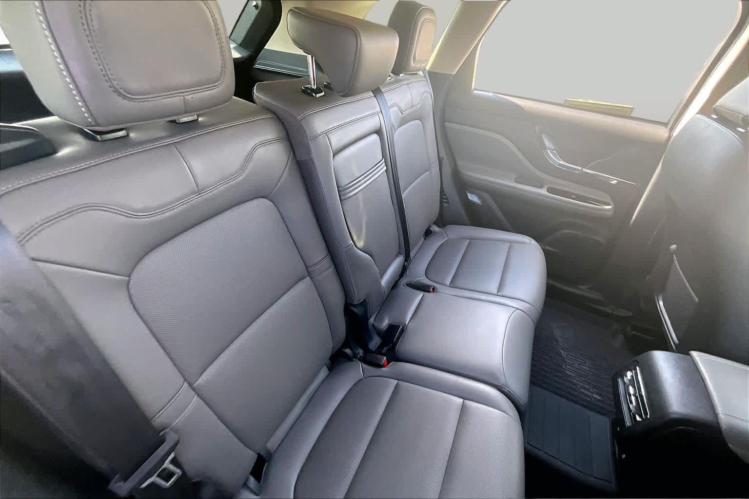 Used 2024 Lincoln Corsair FWD w/ Equipment Group 101A image 18