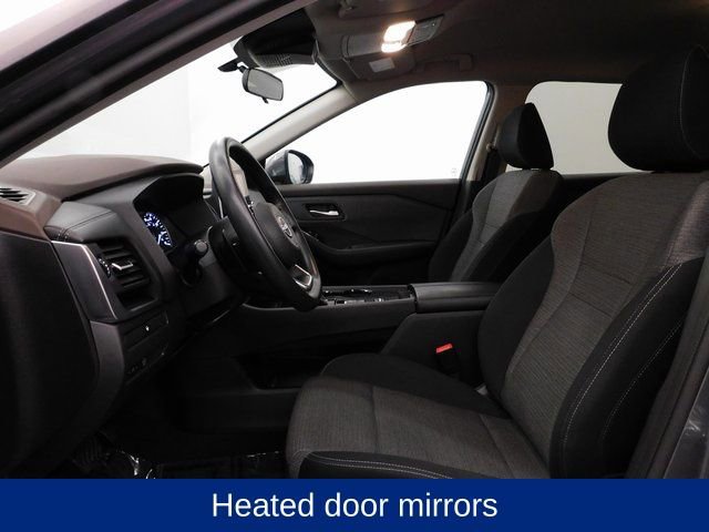 Used 2023 Nissan Rogue SV image 26