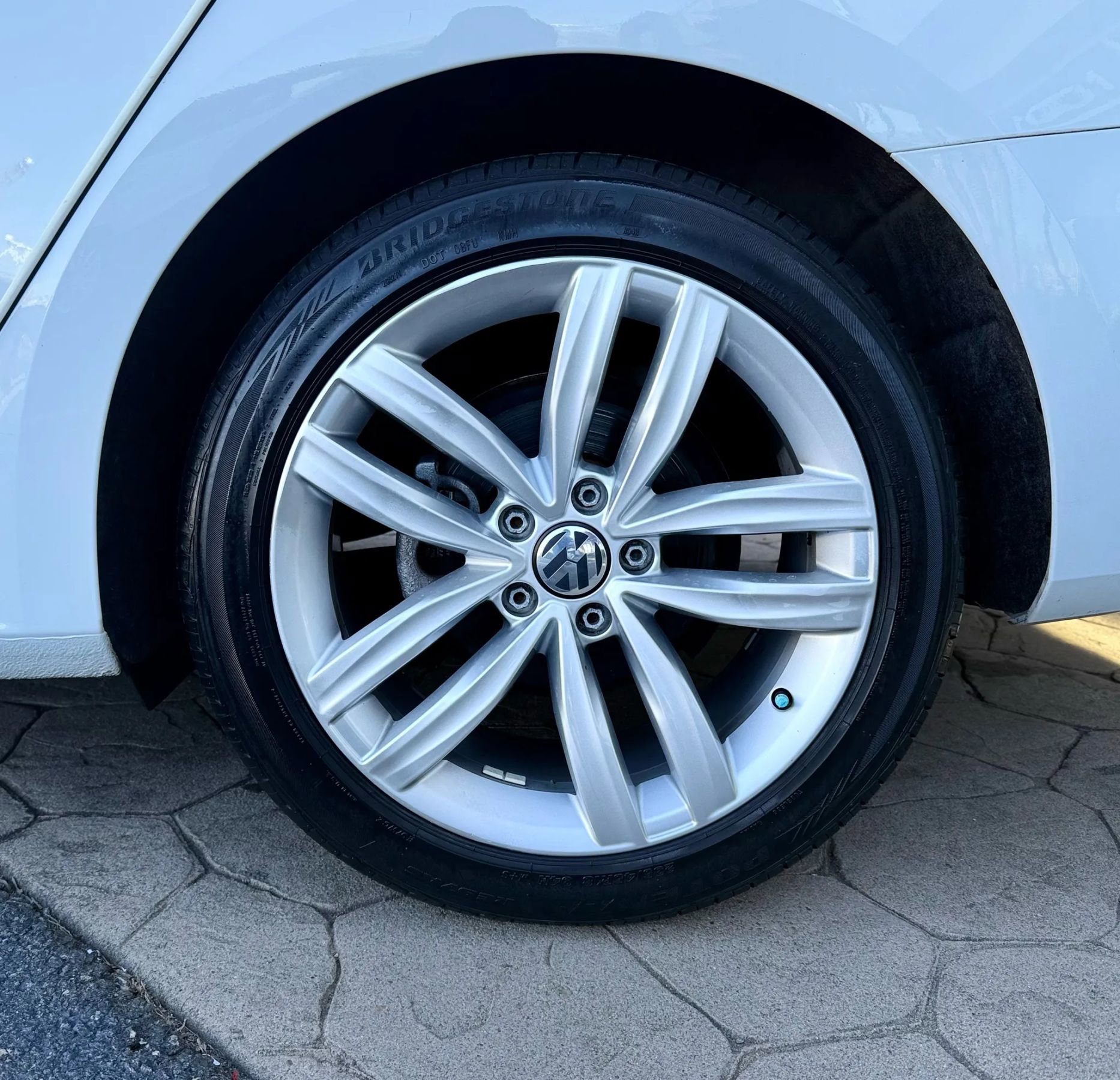 Used 2019 Volkswagen Passat 2.0T Wolfsburg w/ Wheels & Sunroof Package image 55