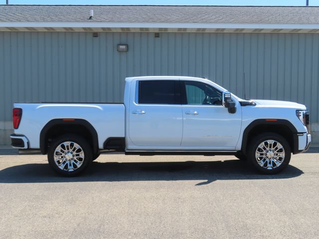 Used 2026 GMC Sierra 2500 Denali Ultimate AWD/4WD image 2