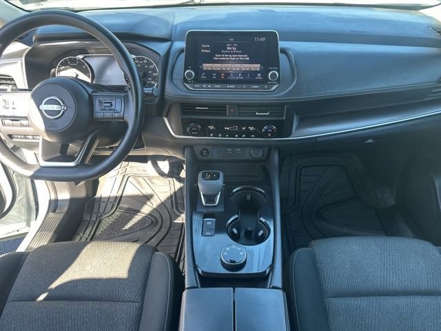 Used 2024 Nissan Rogue SV image 18