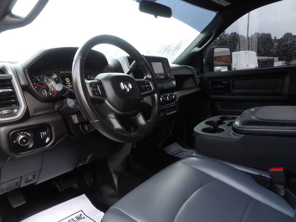Used 2024 RAM 2500 Tradesman w/ Snow Chief Group AWD/4WD image 16