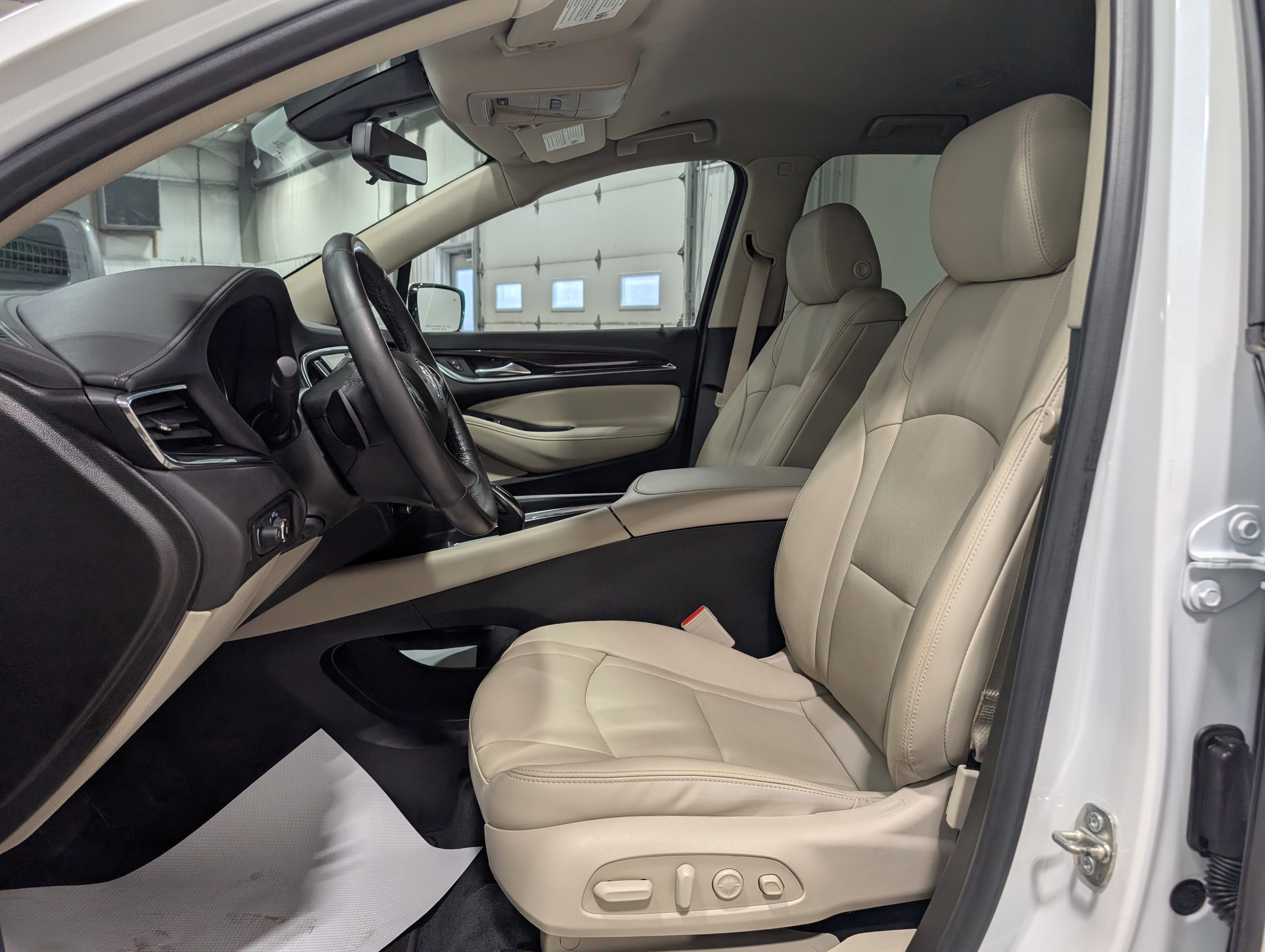 Used 2021 Buick Enclave Premium w/ Surround and Sites Package AWD/4WD image 14