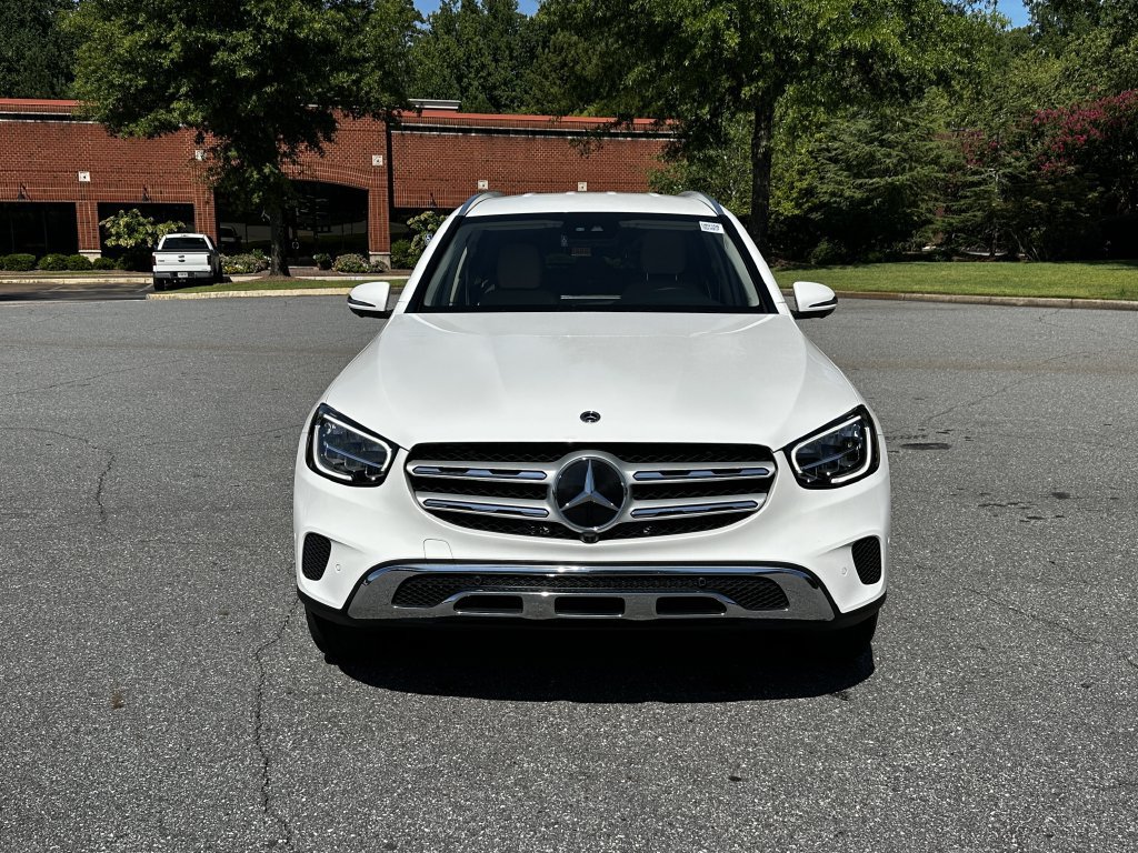 Certified 2022 Mercedes-Benz GLC 300 image 3