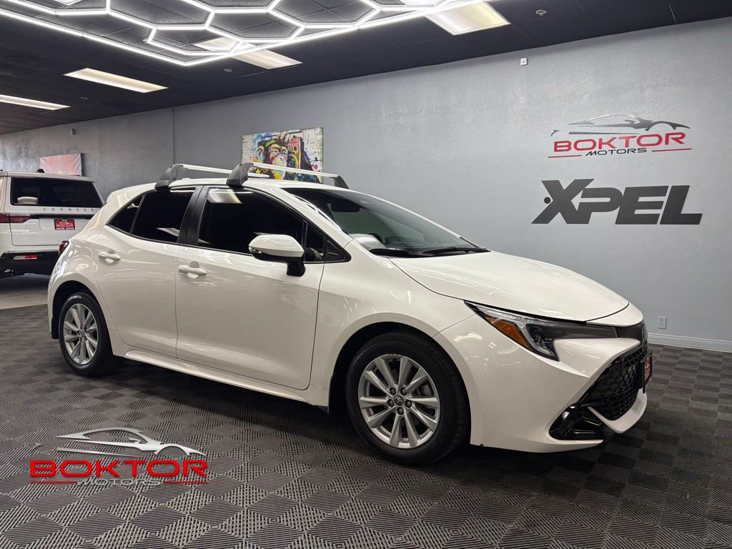 Used 2024 Toyota Corolla SE w/ SE Package FWD image 1