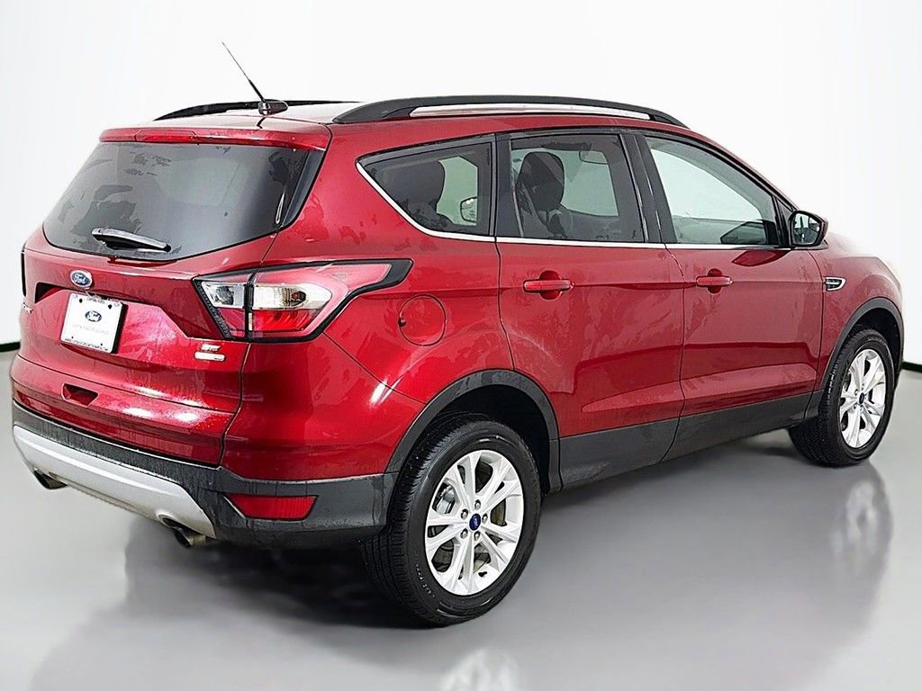 Used 2018 Ford Escape SE AWD/4WD image 7