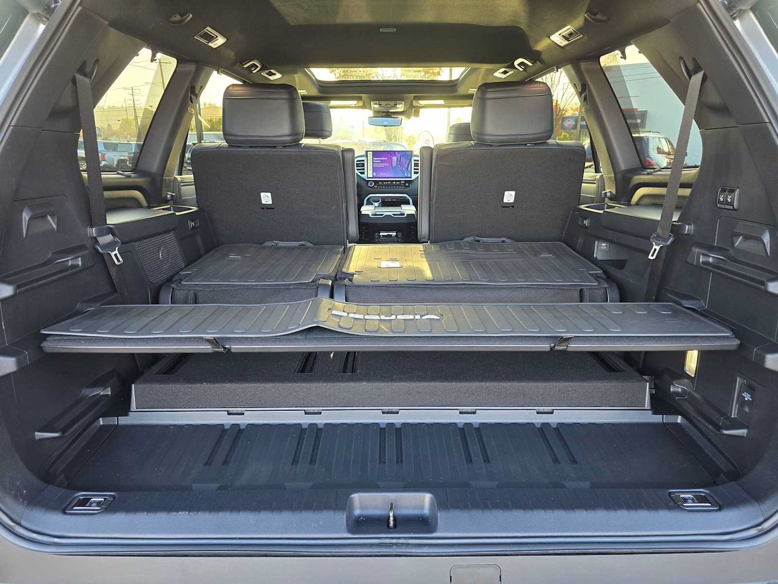 Used 2025 Toyota Sequoia Platinum AWD/4WD image 19