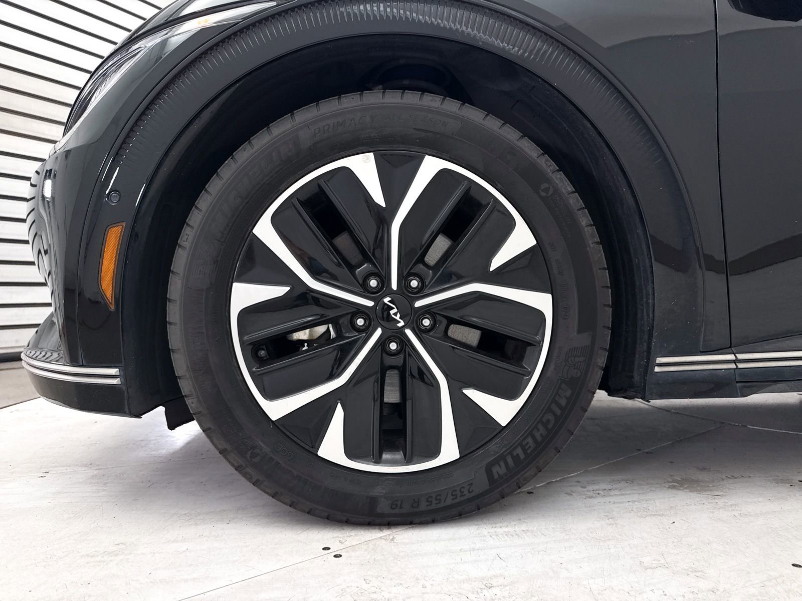 Used 2023 Kia EV6 Wind w/ Wind Technology Package RWD image 15