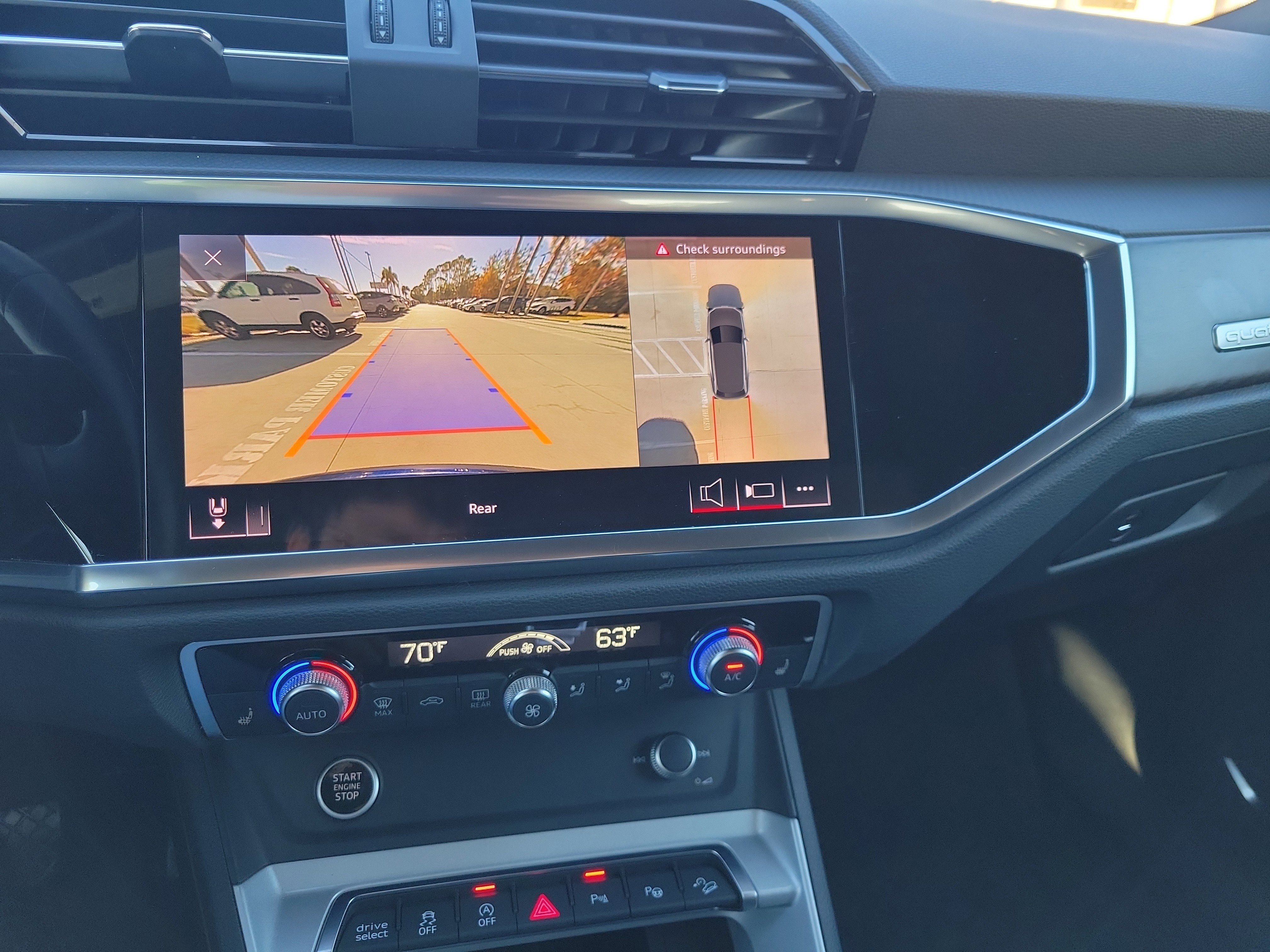 Used 2021 Audi Q3 2.0T Premium Plus w/ Premium Plus Package image 24